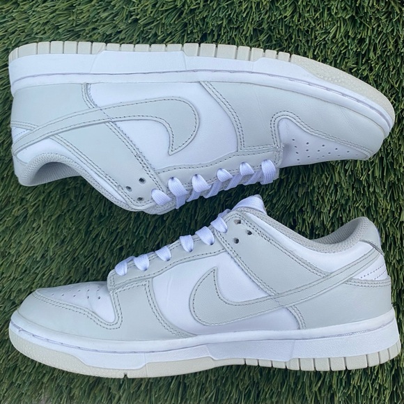 Nike Dunk Low - Picture 4 of 5